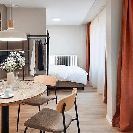 Sunday Apartmanhotel