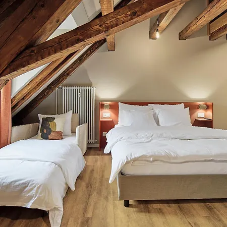 Sunday Apartmanhotel